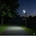 Соларна лампа с мощност 1600W в ярко LED осветление, 120° широк обхват на светлината подходяща за паркинги, складови помещения, улици, ферми